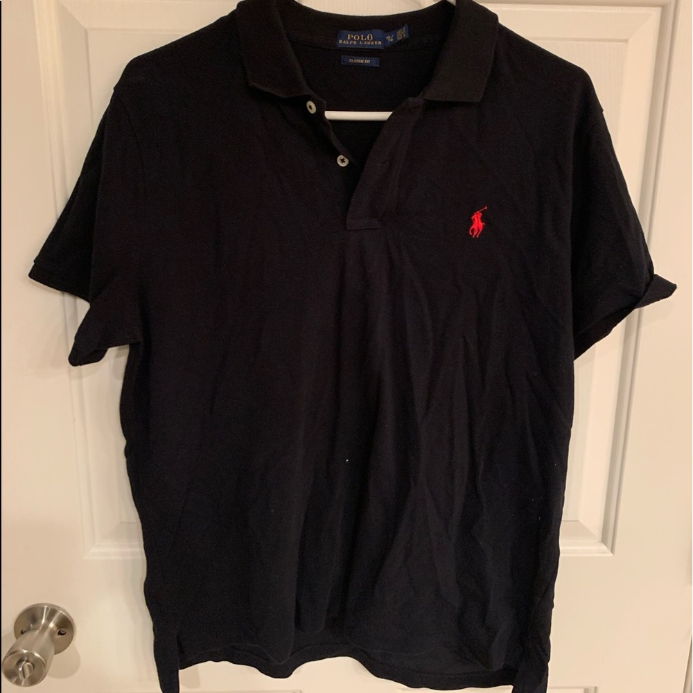 💛 black polo shirt
